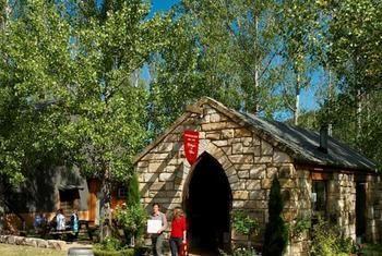 فندق سيدار كريك كوتيدجيز Millfield المظهر الخارجي الصورة